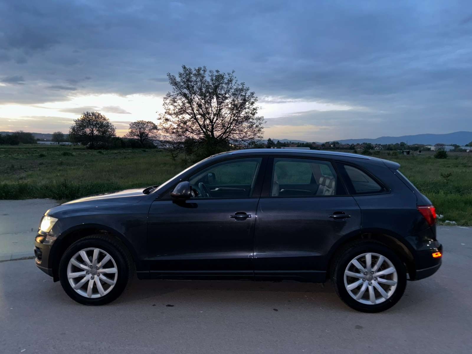 na-prodaju-audi-q5-big-11