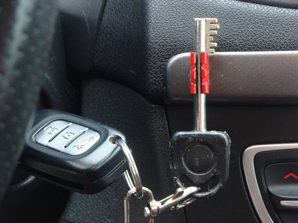 renault-fluence-sa-malom-kilometrazom-big-9