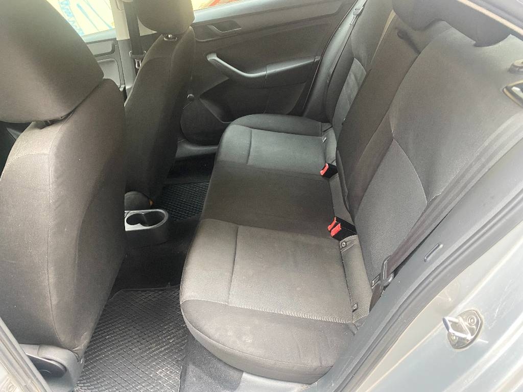 skoda-rapid-12tsi-big-4