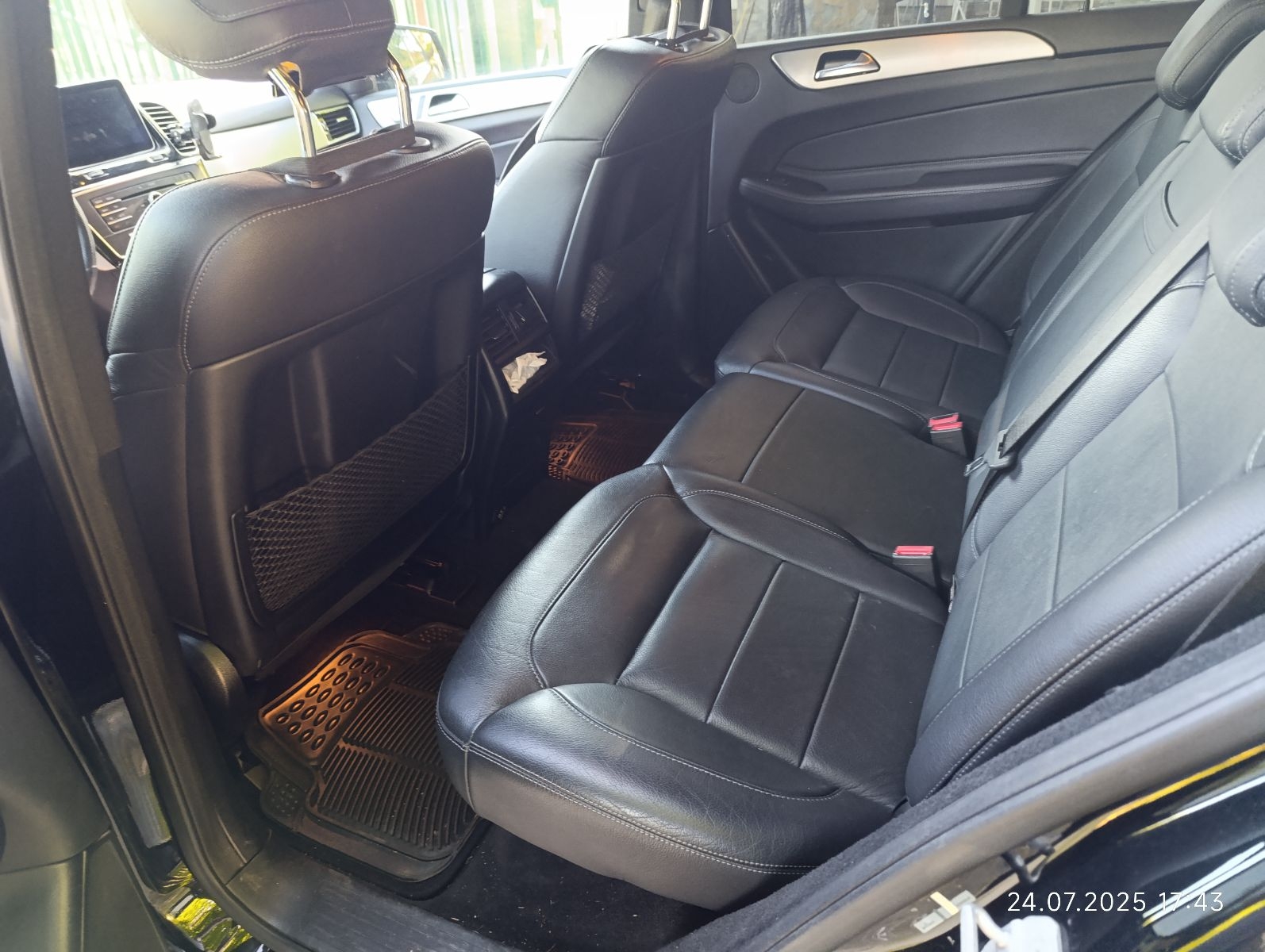 mercedes-gle-250d-big-9