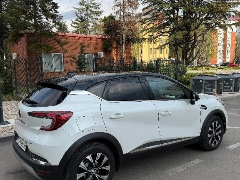 renault-captur-small-2