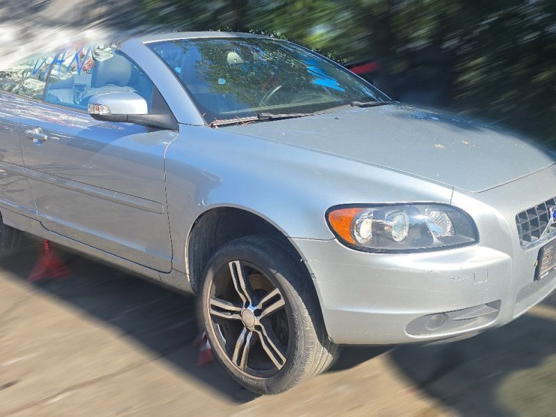 volvo-c70-polovni-delovi