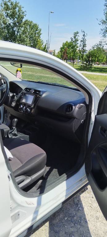prodajem-mitsubishi-space-star-10benzin-big-7