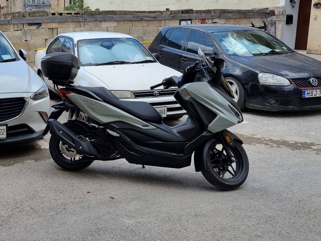 honda-forza-125-big-3