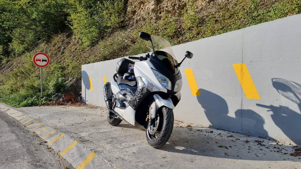 yamaha-t-max-big-5