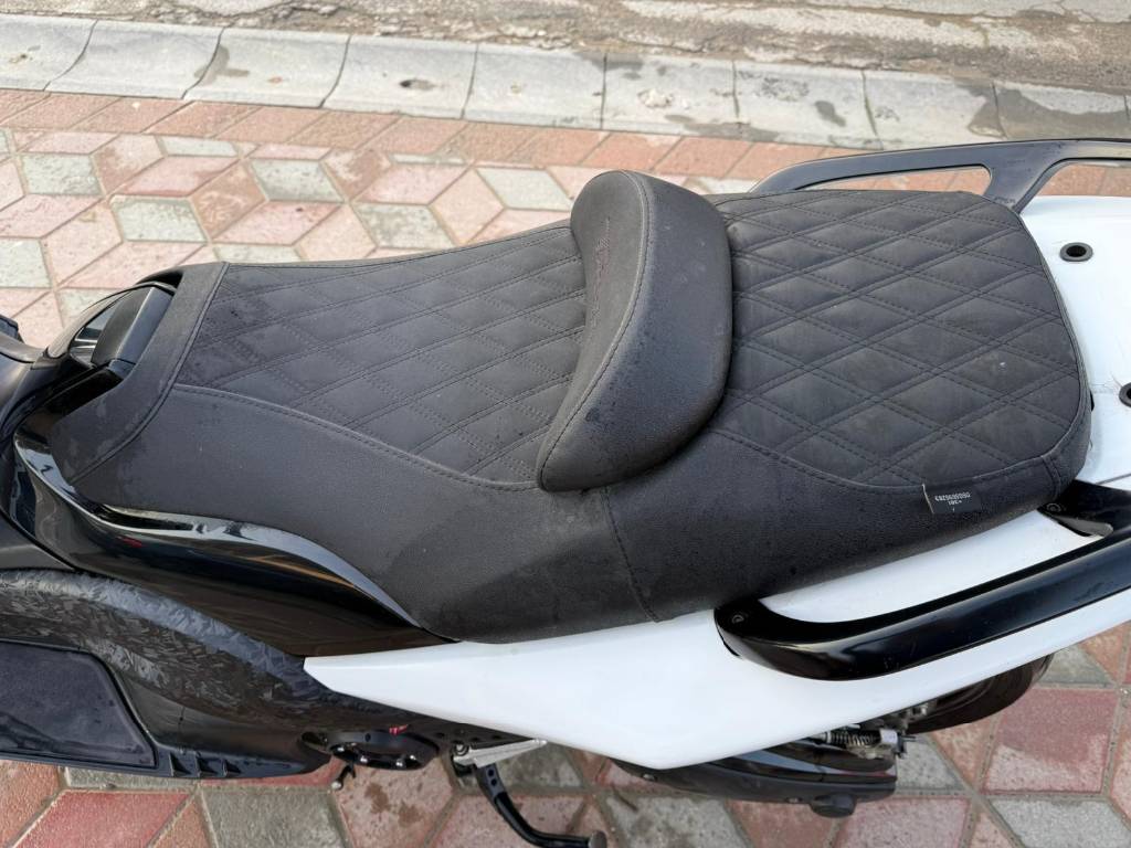 yamaha-t-max-big-3
