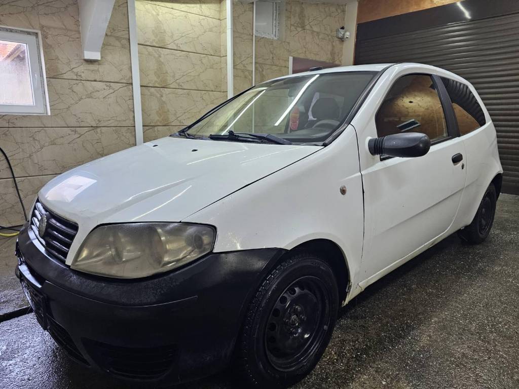 fiat-punto-2006-51kw-bela-3-vrata