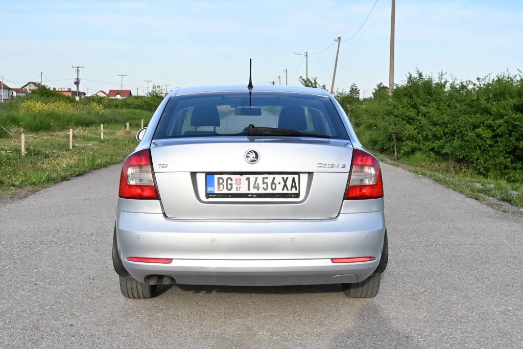 octavia-19-tdi-big-4