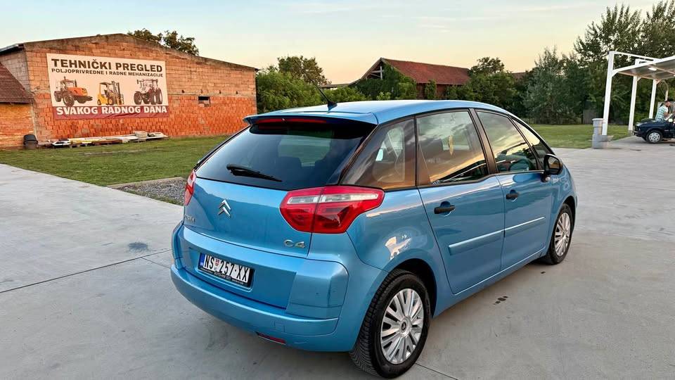 citroen-picasso-c4-16hdi