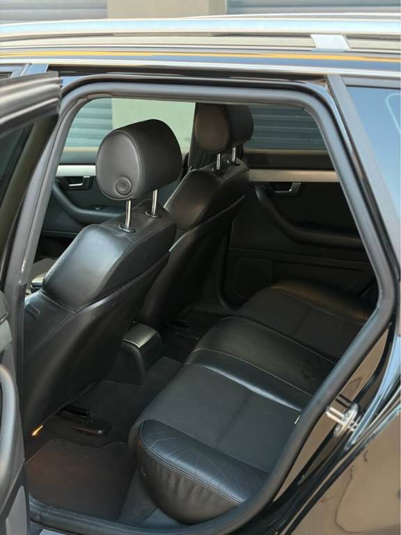 audi-a4-fabricki-sline-dizel-big-7