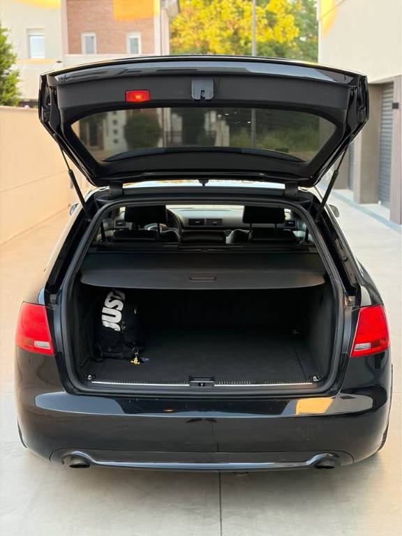 audi-a4-fabricki-sline-dizel-big-8