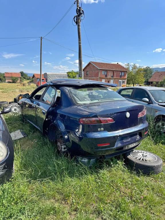alfa-romeo-159