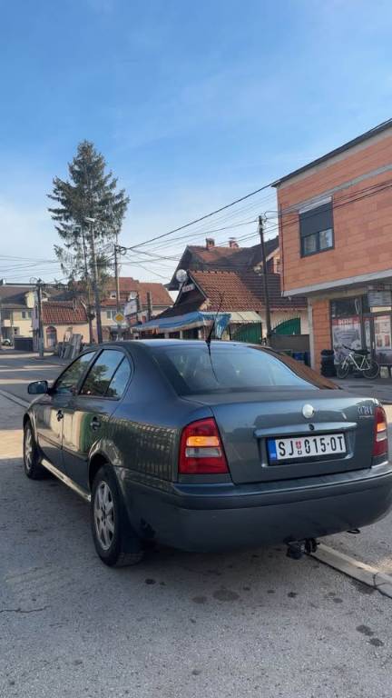 2004-skoda-octavia-big-1