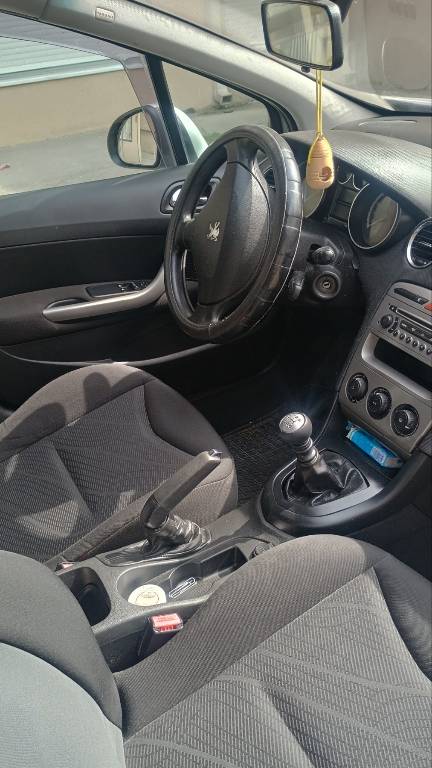 peugeot-308-16hdi-big-2