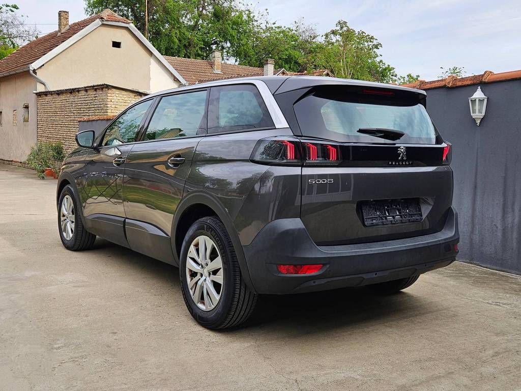 peugeot-5008-big-7