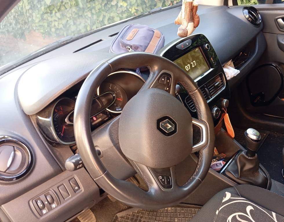renault-clio-09-big-2