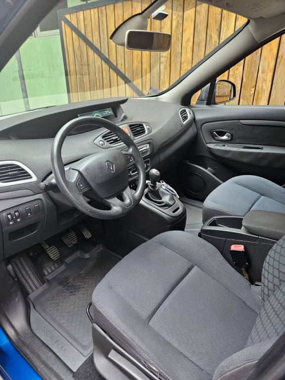 renault-scenic-14tce-big-7