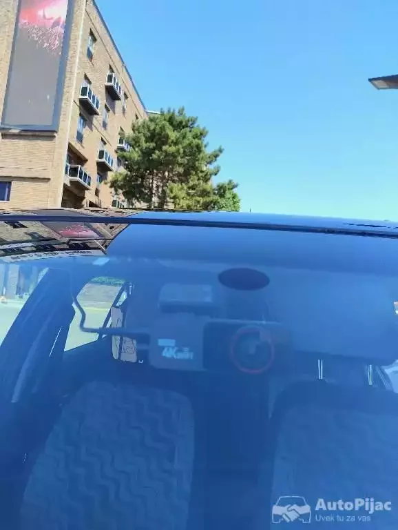 skoda-fabia-12-benzin-gas-big-5