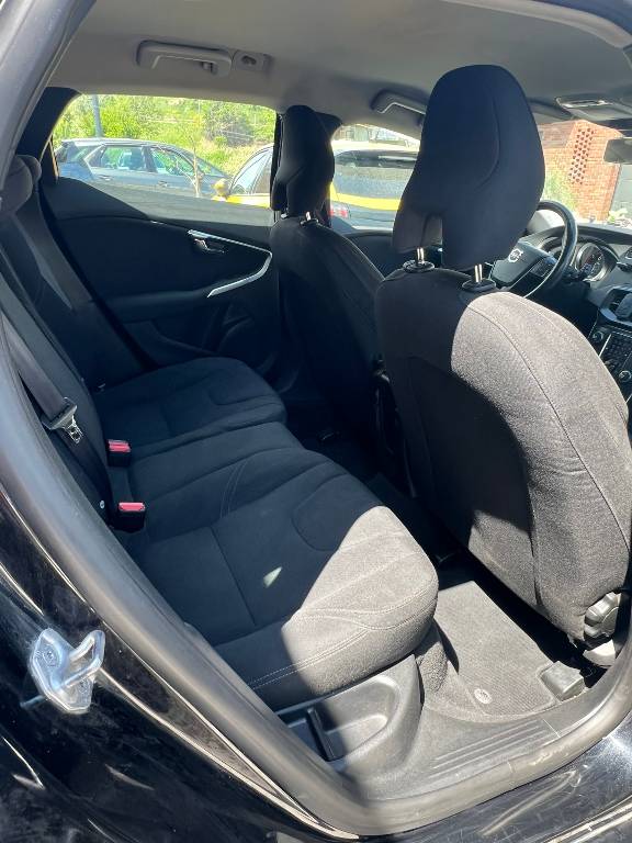 volvo-v40-d4-big-12